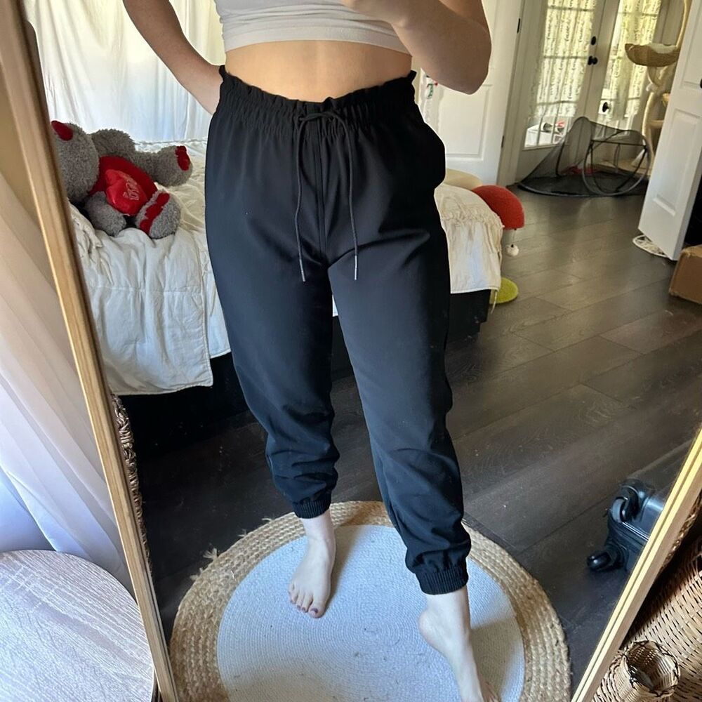 Athleta Women’s 2 Black Metropolis Jogger Pants